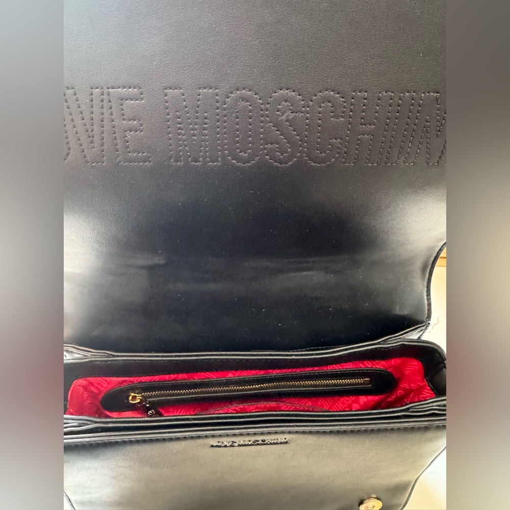 Love Moschino Black Quilted Shoulder Chain ⛓️‍💥 Bag - Picture 8 of 13